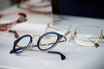 vente de lunettes de soleil Saint-Sauveur